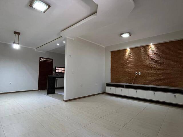 Casa para Locação em Crato - 5